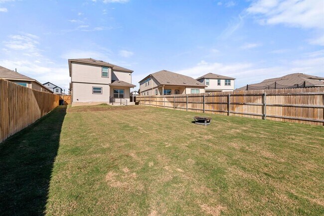 Building Photo - 120 Josey Wales Dr