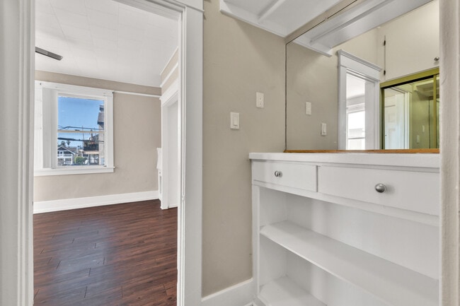 Floorplan - 1141 Pine Ave