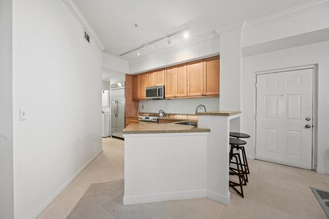 Building Photo - 11780 St Andrews Place