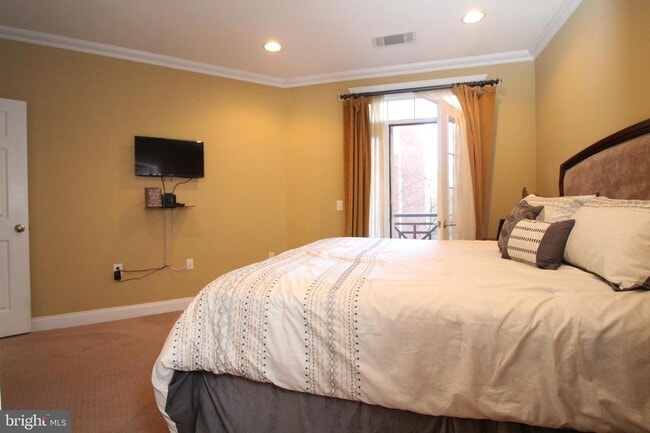 Building Photo - M Property Services