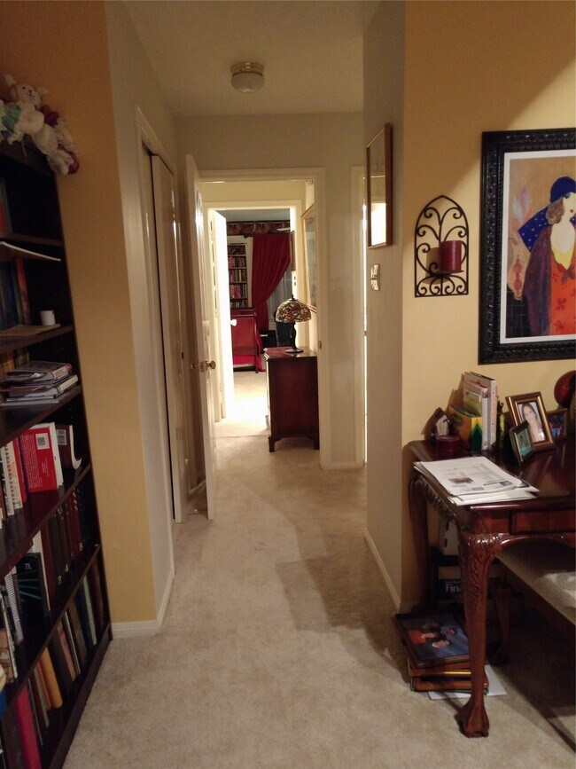 Building Photo - 15222 Holland Fields Cir