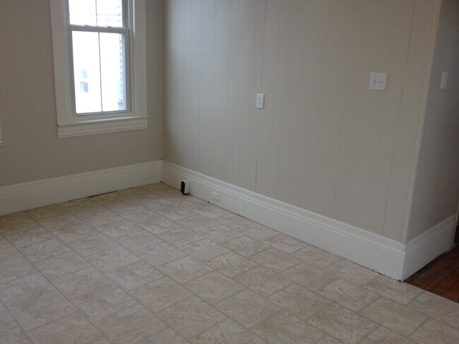 Building Photo - 212-1 West St