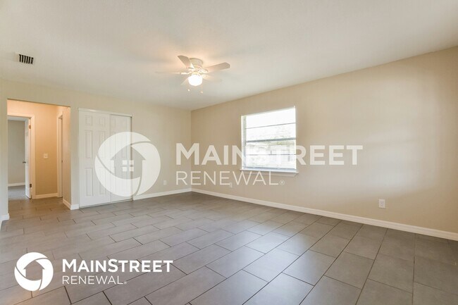 Building Photo - 540 Charles Ave