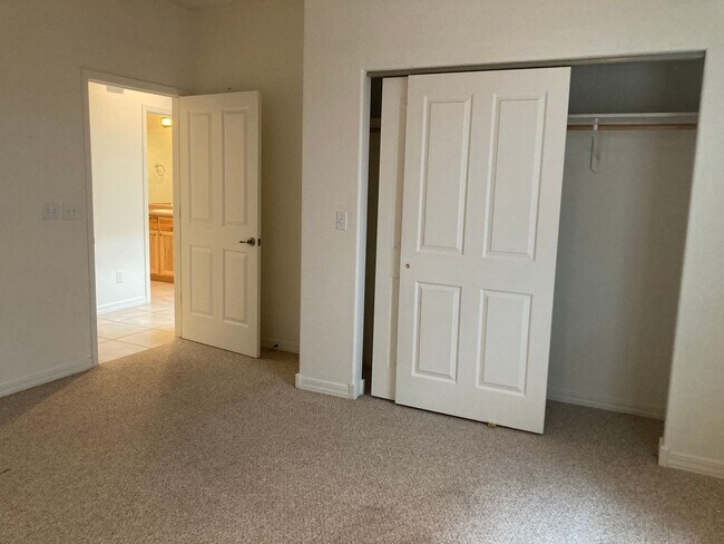 Building Photo - 26 E Animas Village Ln