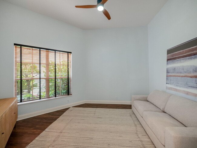 Building Photo - 143 Sunset Bay Dr