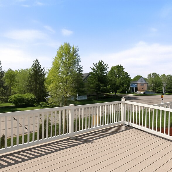 Building Photo - 605 Thornridge Dr