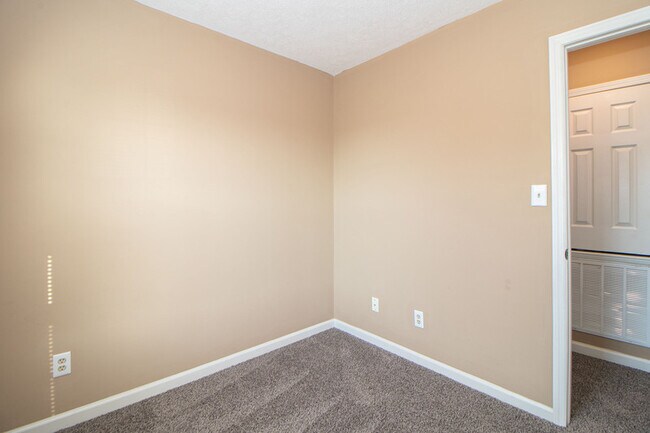 Building Photo - 411 Eddy St