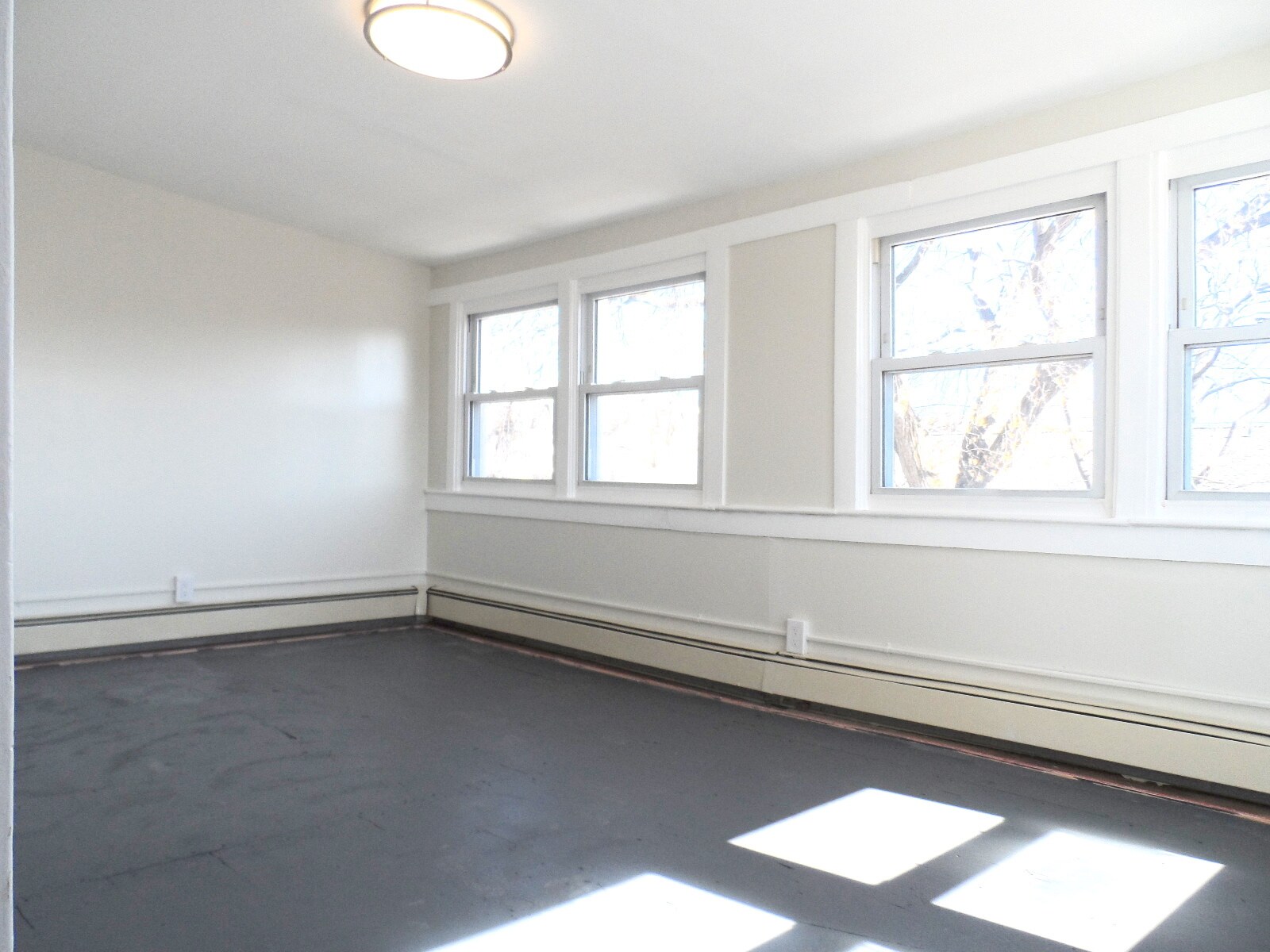 Building Photo - 17 Sewall St