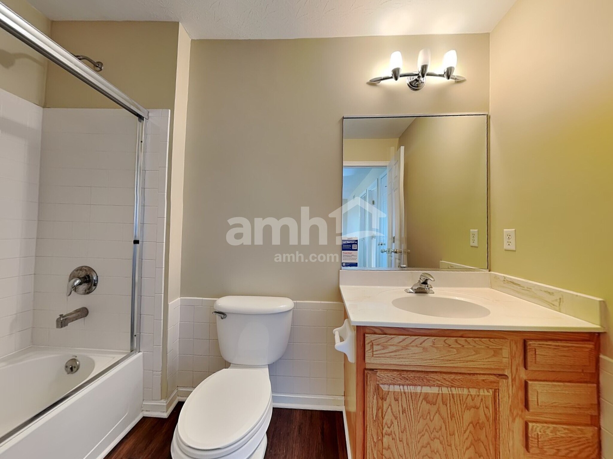 Building Photo - 8106 Logans Ridge Dr