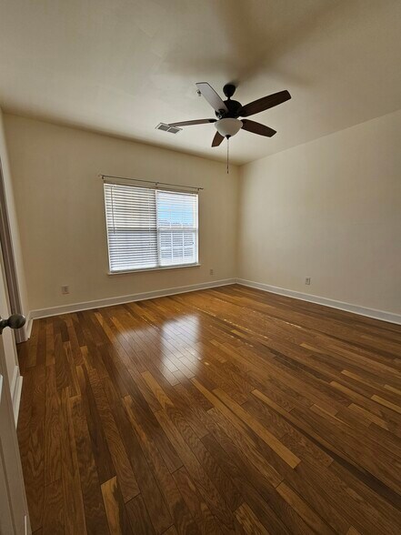 Guest Bedroom - 8401 Callabee Way