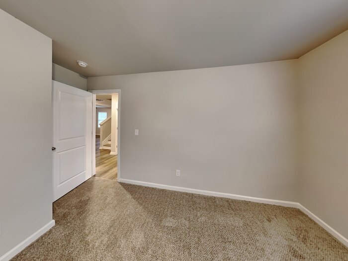 Building Photo - 15 Blake Ave