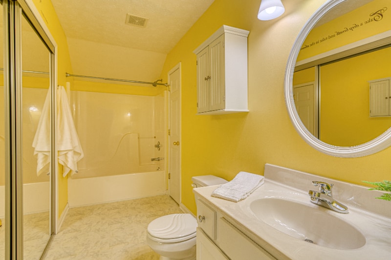 Building Photo - 5819 River Walk Cir