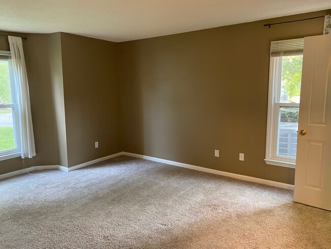 Building Photo - 10229 Rose Meadow Ln