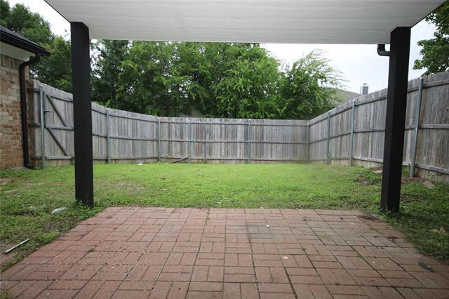 Building Photo - 5406 Yaupon Dr