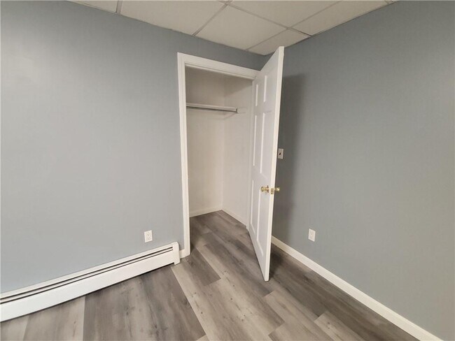 Building Photo - 223 Cottage St.