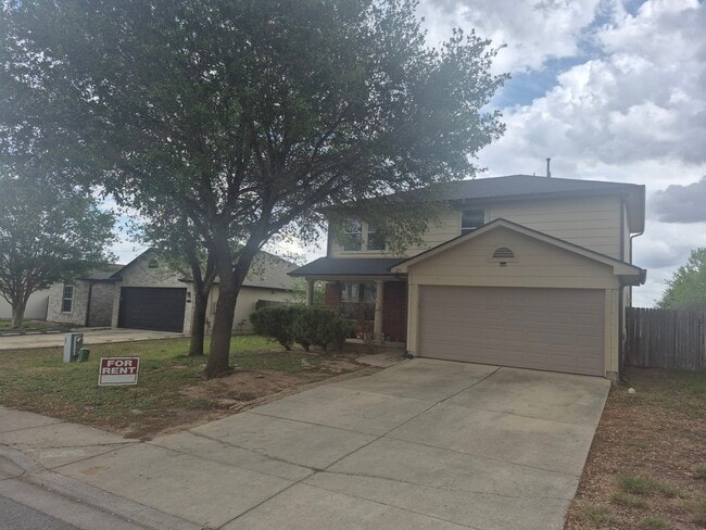 Building Photo - 215 Endeavour