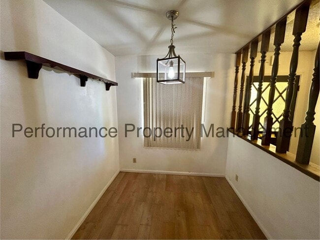 Building Photo - Beautiful 4 Bed/2 Bath 55+ Home w/ RBP & S...