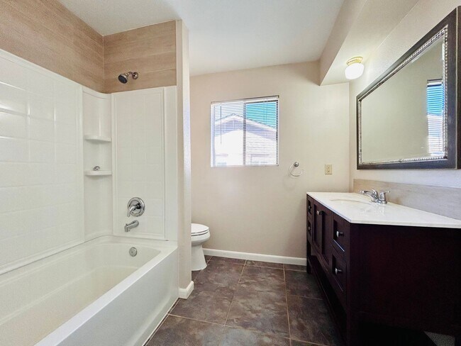 Building Photo - 11300 Maidenstone Dr