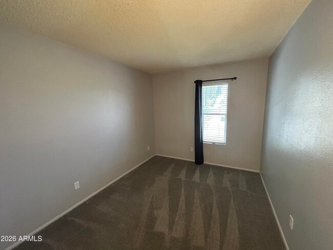 Building Photo - 4501 W Continental Dr