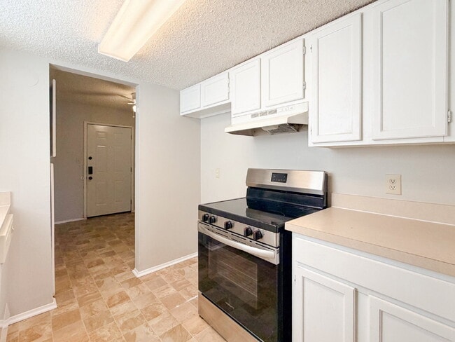 Building Photo - Charming 2 Bed, 1.5 Bath home in Keller