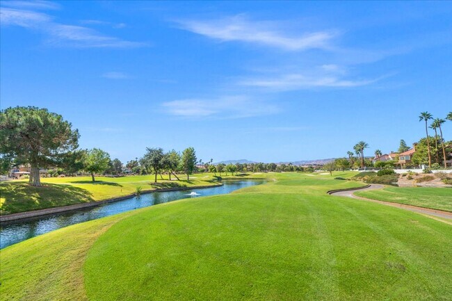 Building Photo - Modern, Elegant Fully Furnished 3 Bedroom Home in Spanish Trails