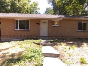 Building Photo - 2115 Jackson St