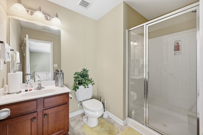 Building Photo - 4008 La Crema Dr