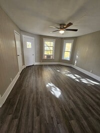 Building Photo - 936 Harrison Ave