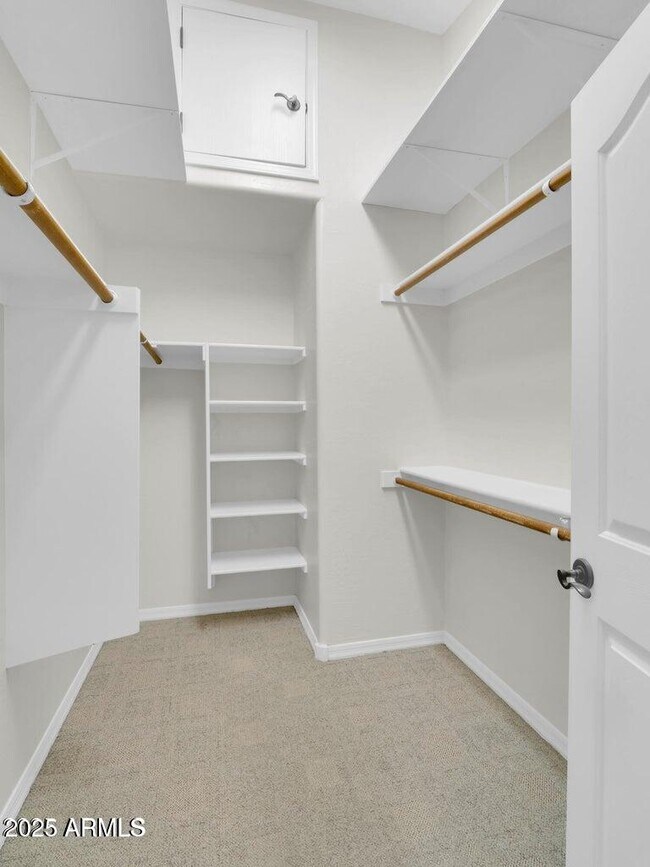 Building Photo - 11239 E Oberlin Way