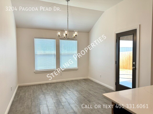 Building Photo - 3204 Pagoda Pead Dr