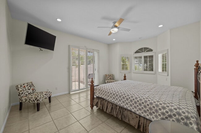 Building Photo - 15830 Rawhide Ln
