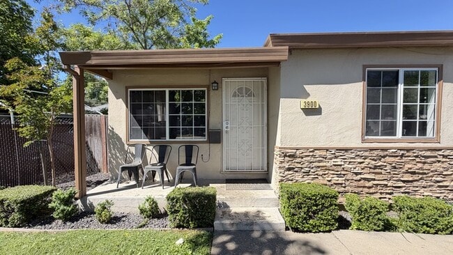 Building Photo - 3900 38th St