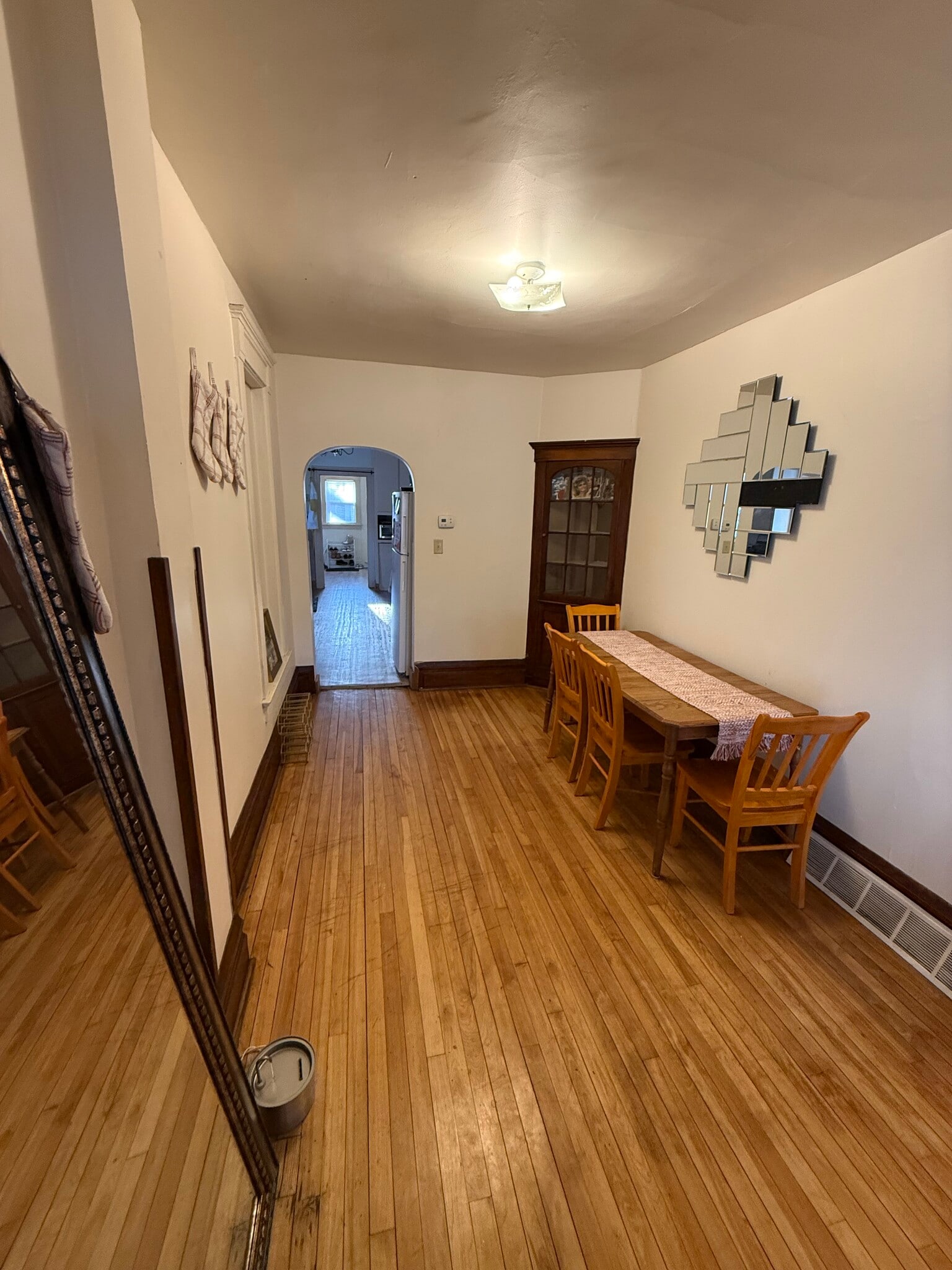 Building Photo - 1026 Oxford Ave