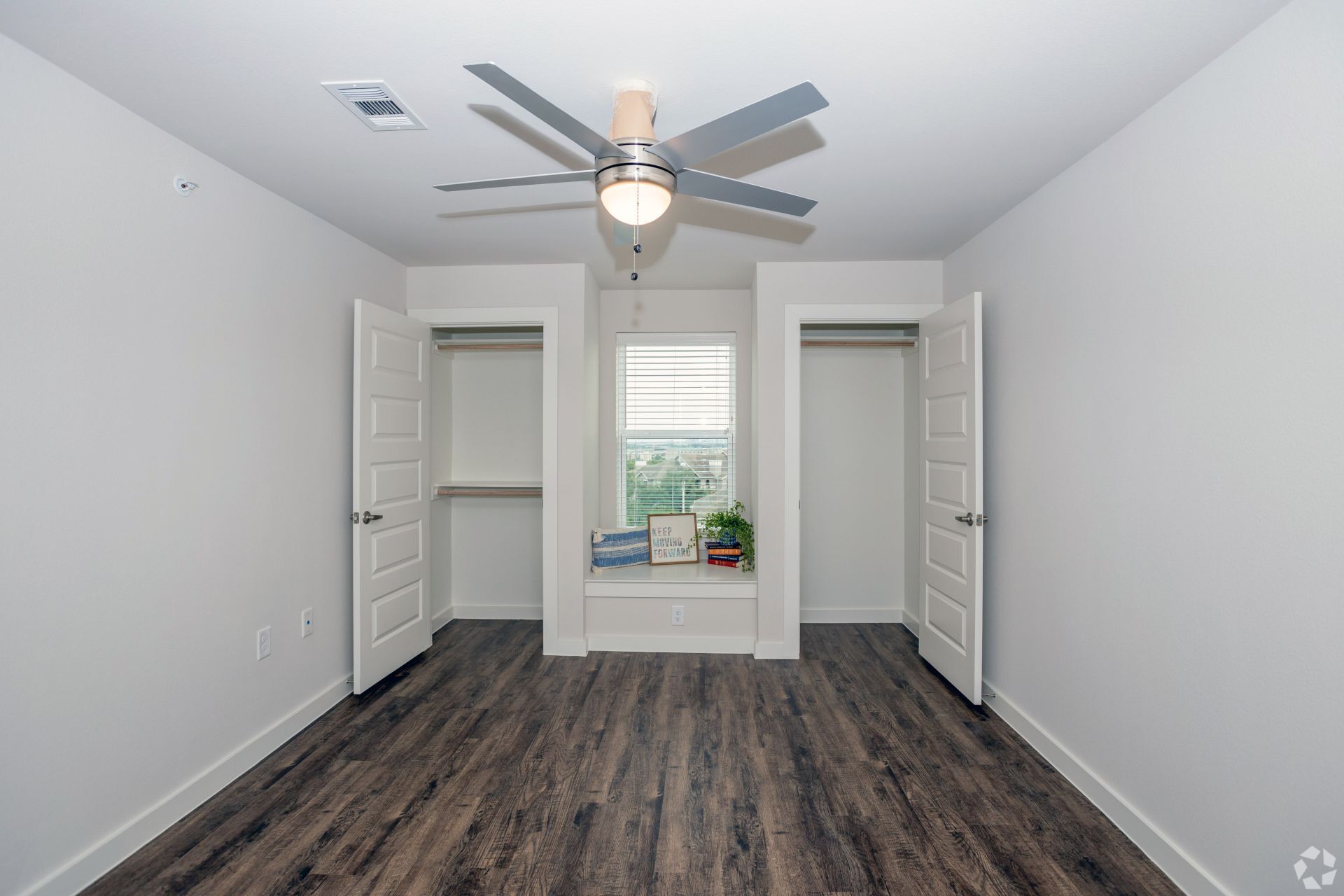 Building Photo - 10010 N Capital of Texas Hwy