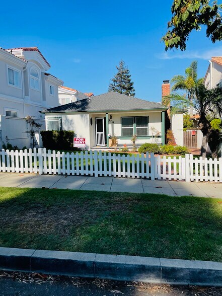 Building Photo - 528 N Lucia Ave