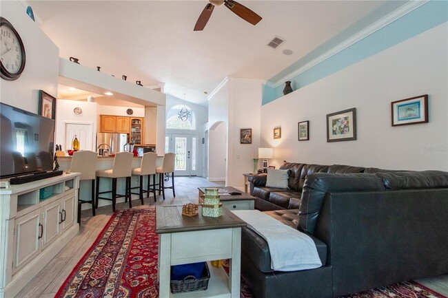 Building Photo - 16204 Nottingham Park Way