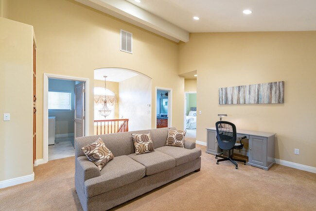 Building Photo - 1805 Speyer Ln