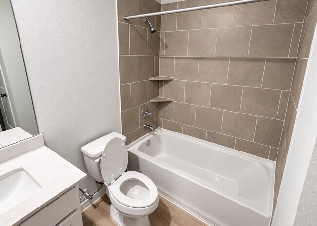 Building Photo - 4026 Bay Ct