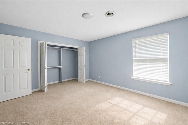 Building Photo - 3229 S 60th St