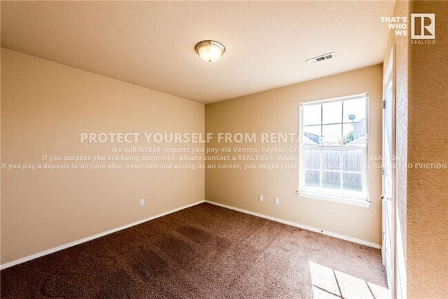 Building Photo - 4537 W Pecan St
