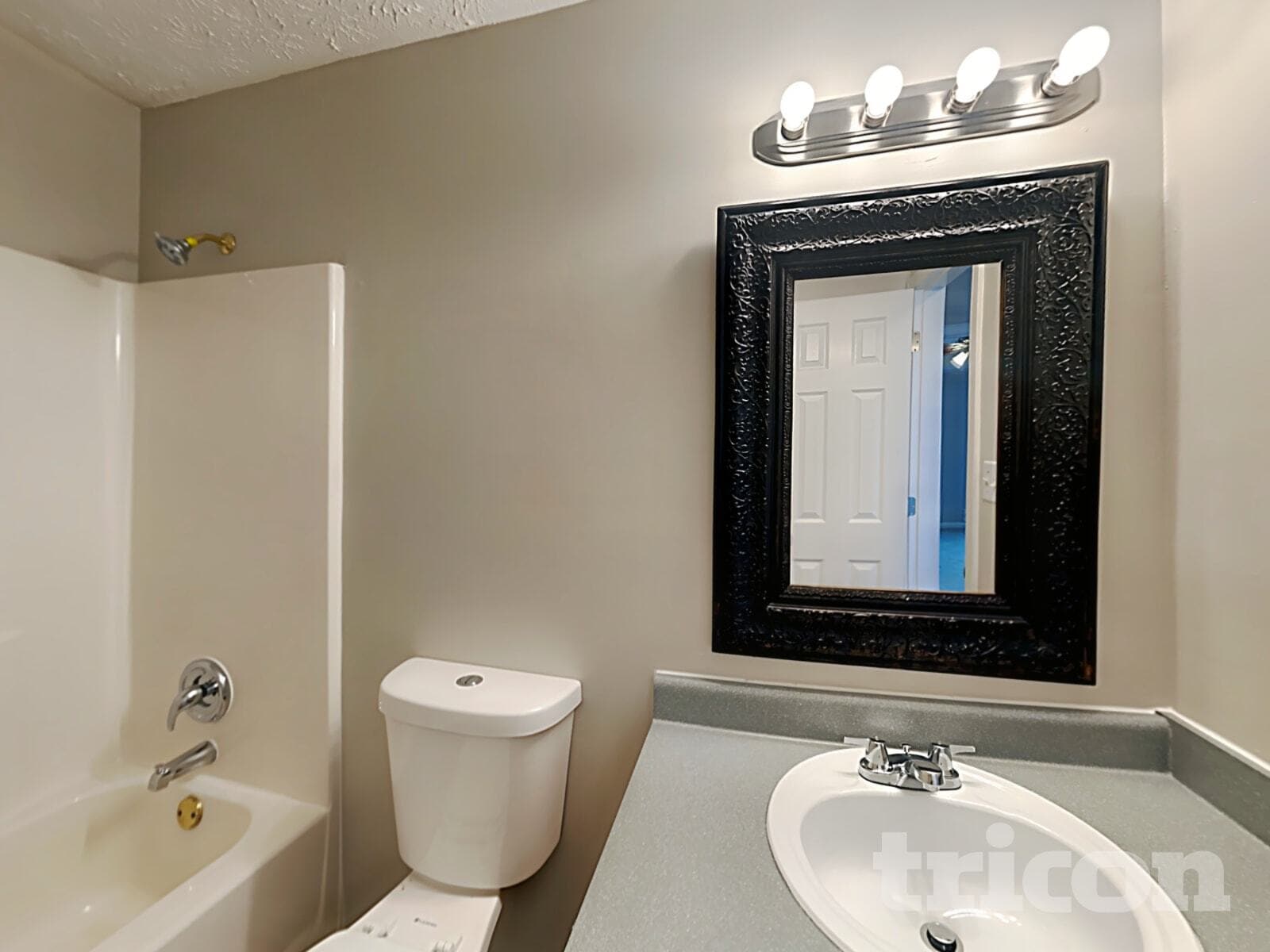 Building Photo - 514 Trinity Tr