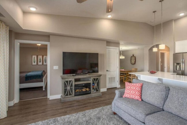 Building Photo - 1111 Gap Canyon Pkwy