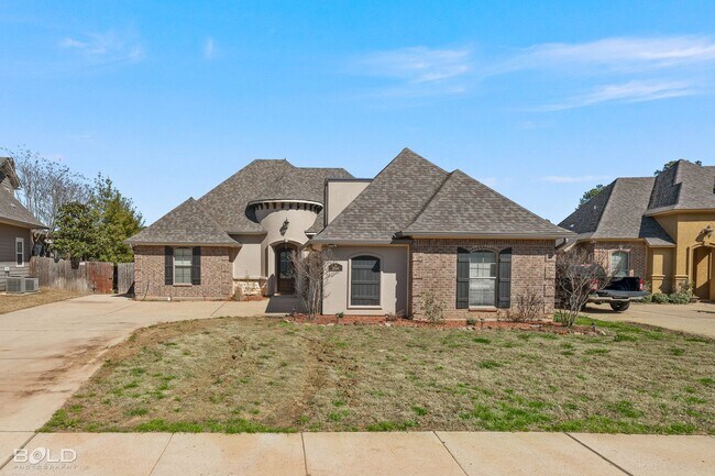 Building Photo - 214 Danielle Drive