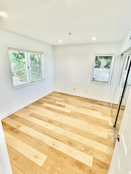Building Photo - 77 San Raphael