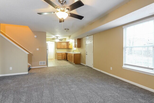 Building Photo - 5821 Dollar Forge Dr