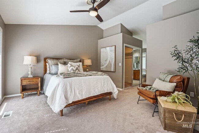 Building Photo - 11909 W Patrina Dr