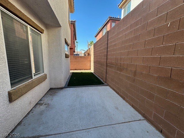Building Photo - 7209 Rolling Shore Ct