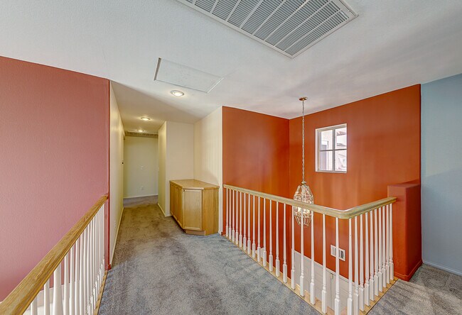 Building Photo - 2367 Thayer Ave