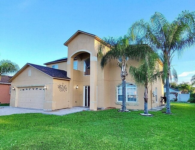 Building Photo - 677 Elbridge Dr