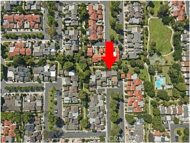 Building Photo - 55 Oak Tree Ln